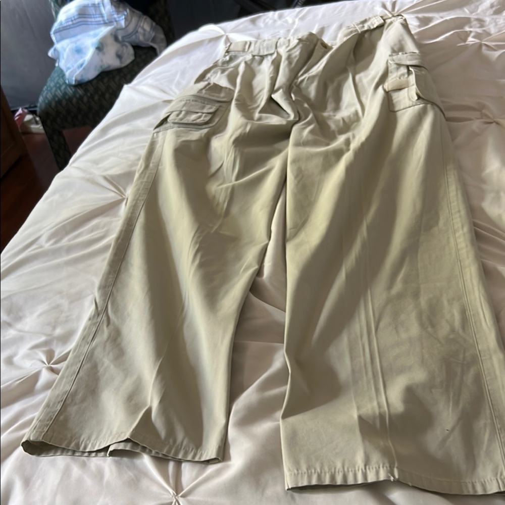Orvis Tan Cargo Pants with Relaxed Fit